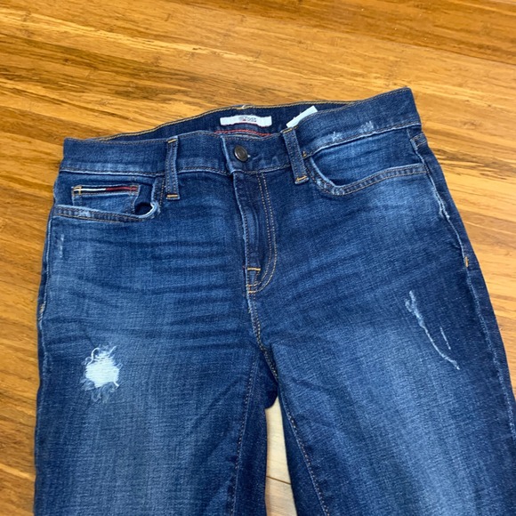 Tommy Hilfiger Denim Blue Distressed Skinny Legging Jeans Women's‎ 4 Embroidered - Picture 2 of 9
